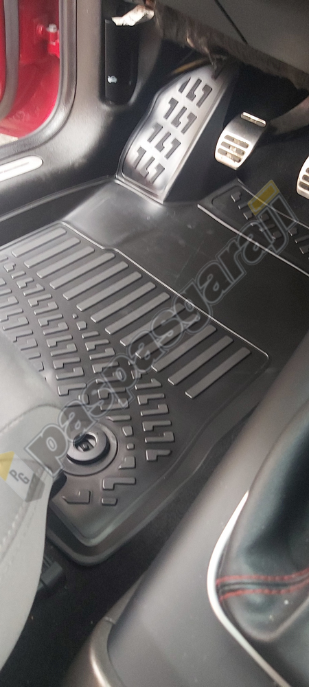 Alfa Romeo Giulietta 3D Havuzlu Paspas, 2011-2020