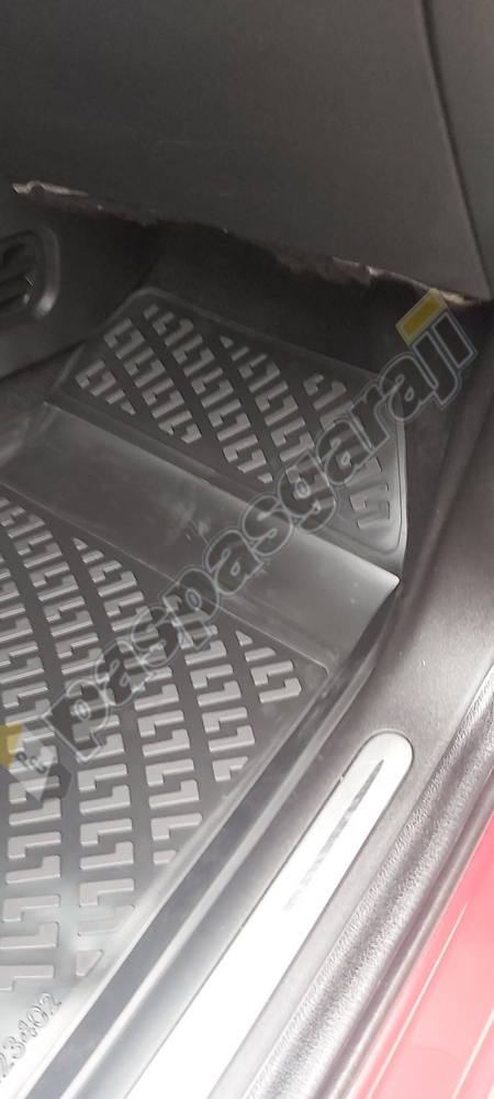 Alfa Romeo Giulietta 3D Havuzlu Paspas, 2011-2020