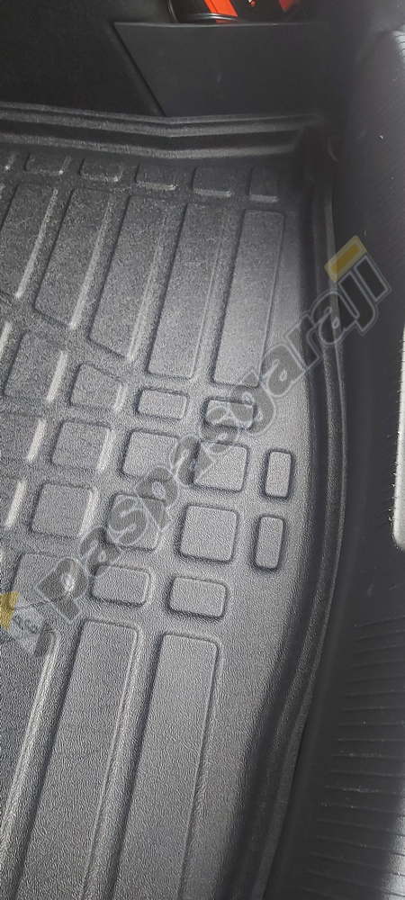 Alfa Romeo Giulietta Bagaj Havuzu 2010- Sonrası Alfa Romeo Giulietta Bagaj Havuzu 2010- Sonrası