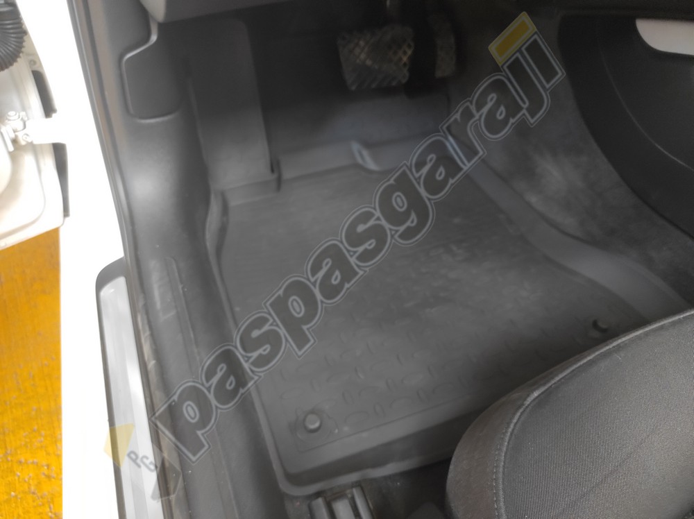 Audi A4 B8 Kasa (2007-2015) Seintex 4D Havuzlu Paspas