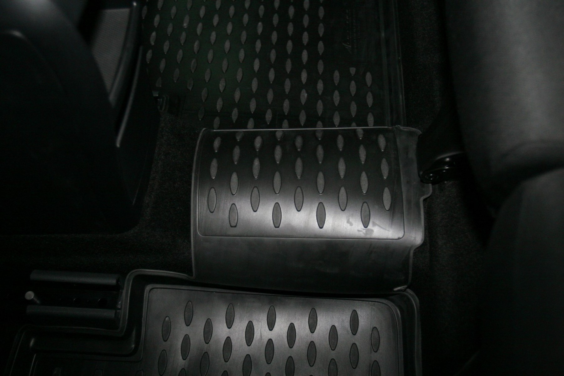 Kaiser MERCEDES B-Class 3D Havuzlu Paspas 2005 2011 Arası Kaiser MERCEDES B-Class 3D Havuzlu Paspas 2005 2011 Arası
