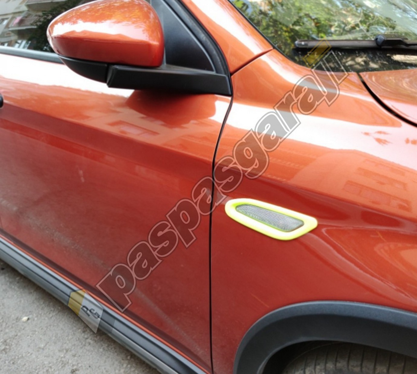 FIAT Egea 2015 ve Üzeri Sinyal Çerçevesi / Abs Plastik Sarı FIAT Egea 2015 ve Üzeri Sinyal Çerçevesi / Abs Plastik Sarı