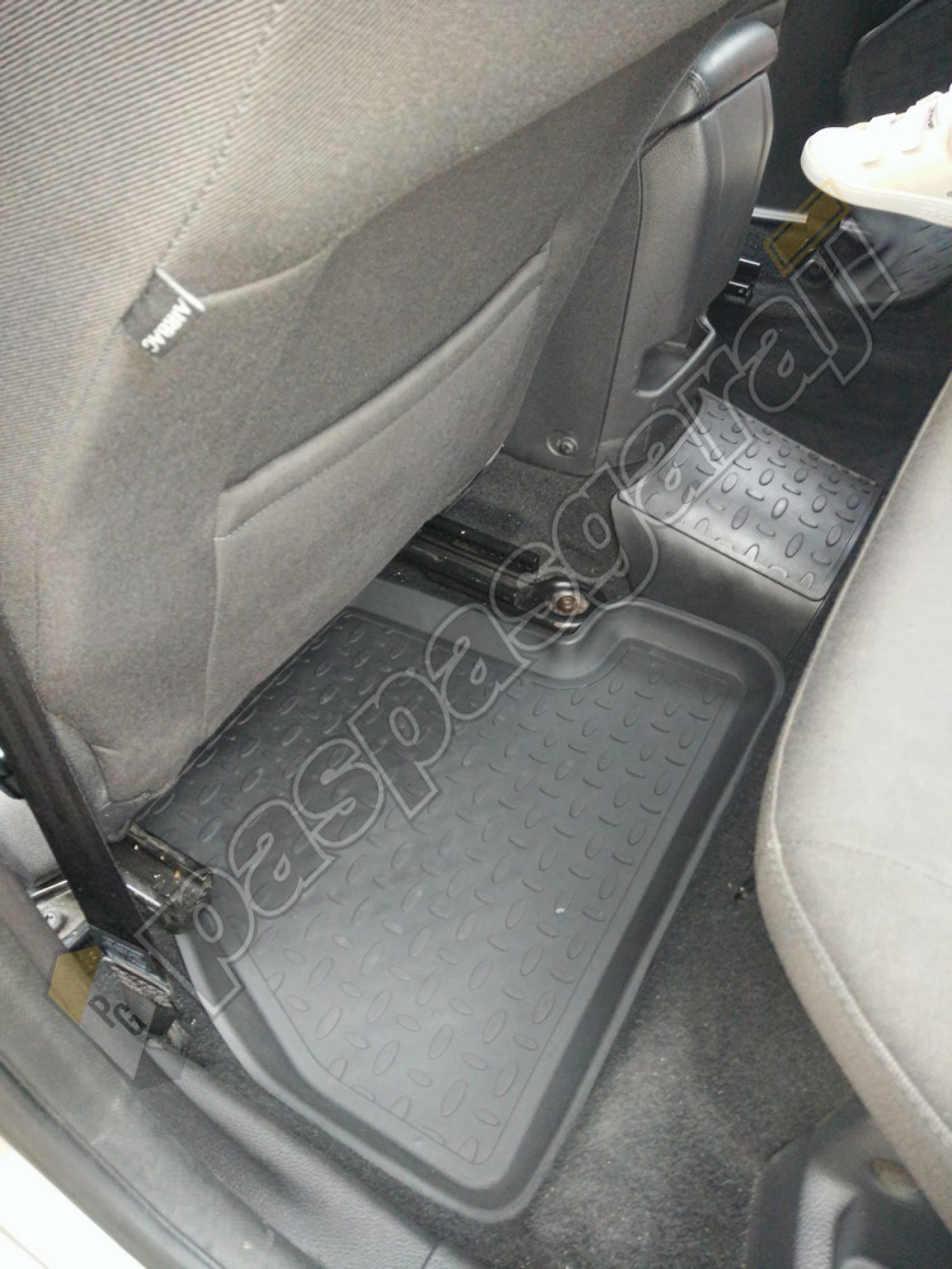 Ford Focus 3 Restyling (2015-2018) Seintex 4D Havuzlu Paspas