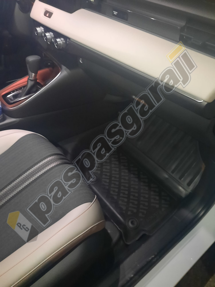 Honda HR-V 3D Havuzlu Paspas, 2022- Sonrası