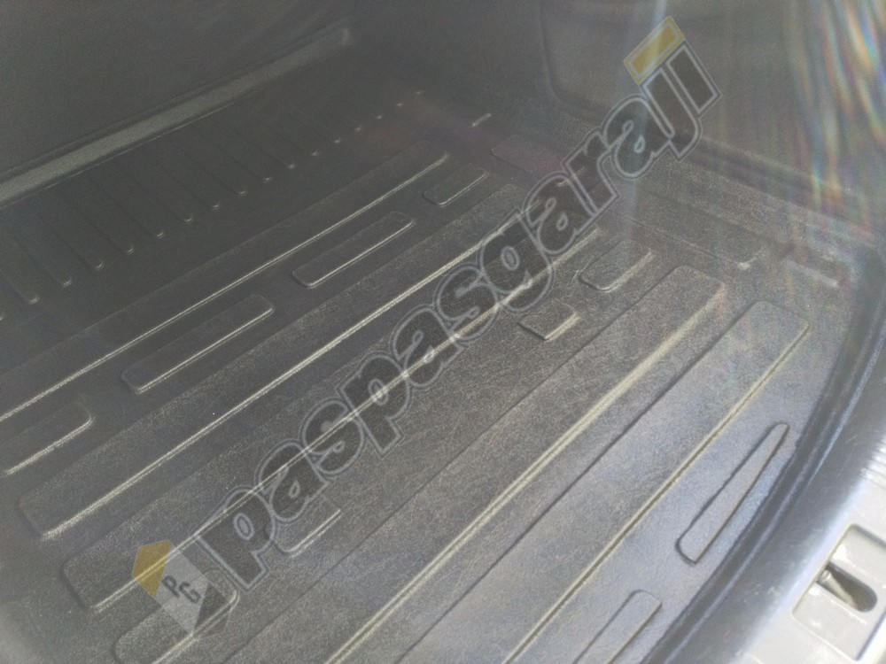 Kaiser Audi A4 B8 Bagaj Havuzu, 2008-2016 Arası Kaiser Audi A4 B8 Bagaj Havuzu, 2008-2016 Arası