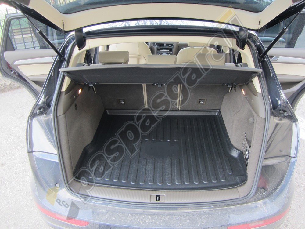 Kaiser Audi Q5 Bagaj Havuzu, 2009-2017 Arası Kaiser Audi Q5 Bagaj Havuzu, 2009-2017 Arası