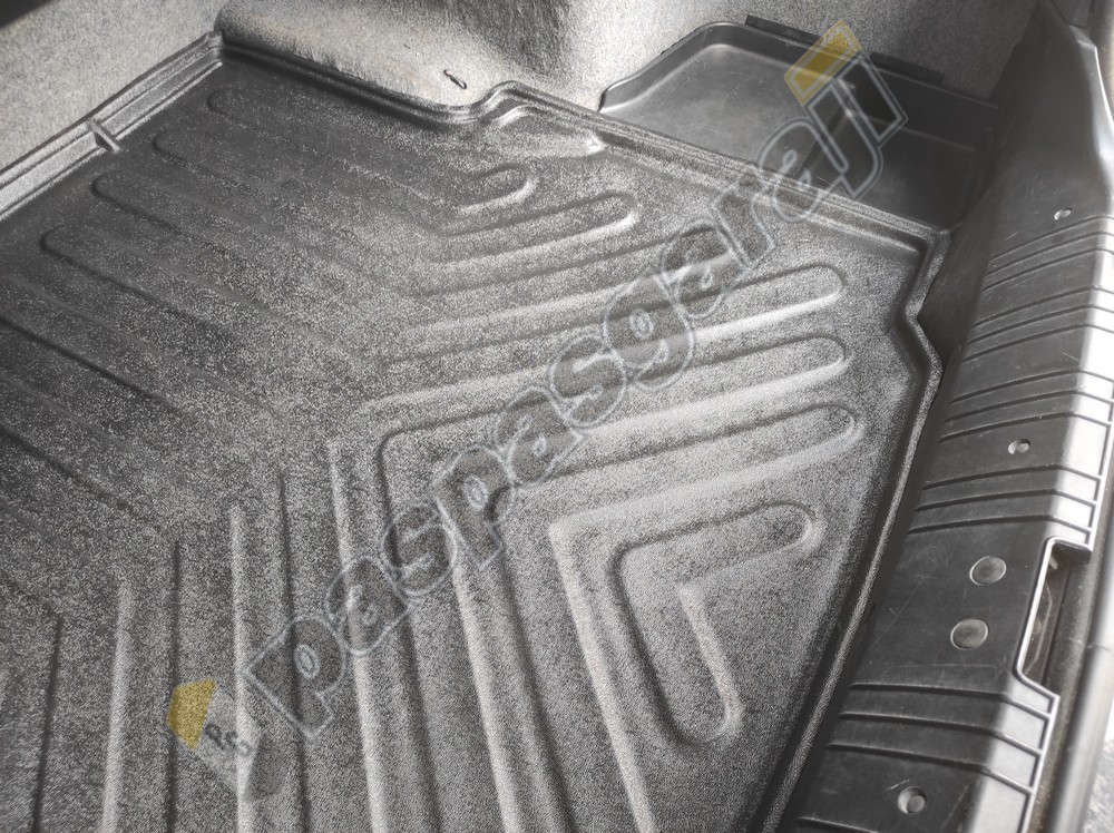 Kaiser Bmw 3 Serisi E46 Bagaj Havuzu, 1997-2006 Kaiser Bmw 3 Serisi E46 Bagaj Havuzu, 1997-2006