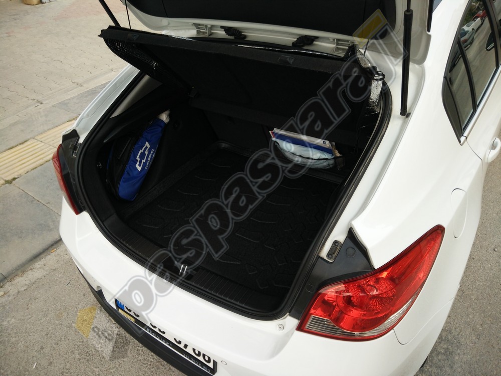 Kaiser Chevrolet Cruze HB Bagaj Havuzu, 2008-2016 Arası Kaiser Chevrolet Cruze HB Bagaj Havuzu, 2008-2016 Arası