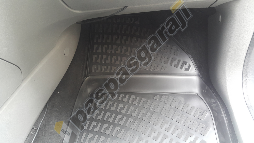 Kaiser Ford Focus 2 Sedan HB 3D Havuzlu Paspas, 2005-2011