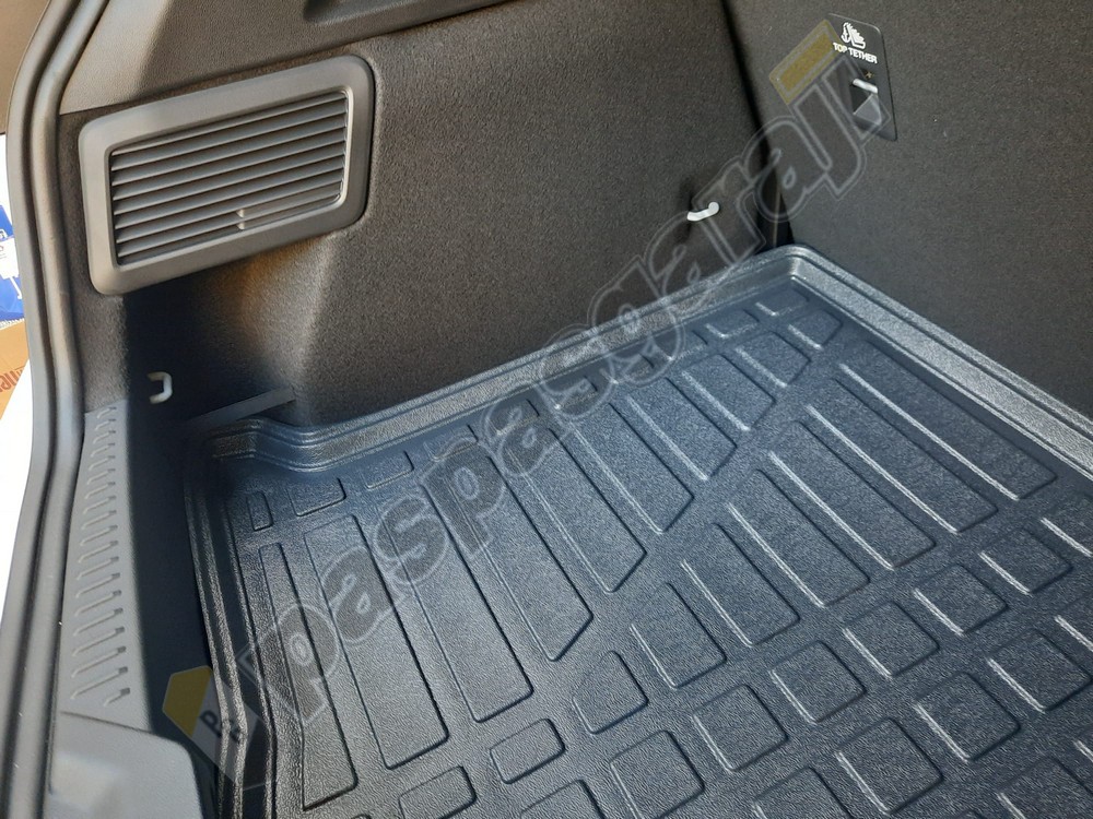 Kaiser Ford Focus 5 HB Bagaj Havuzu, 2018- Ve Sonrası Kaiser Ford Focus 5 HB Bagaj Havuzu, 2018- Ve Sonrası