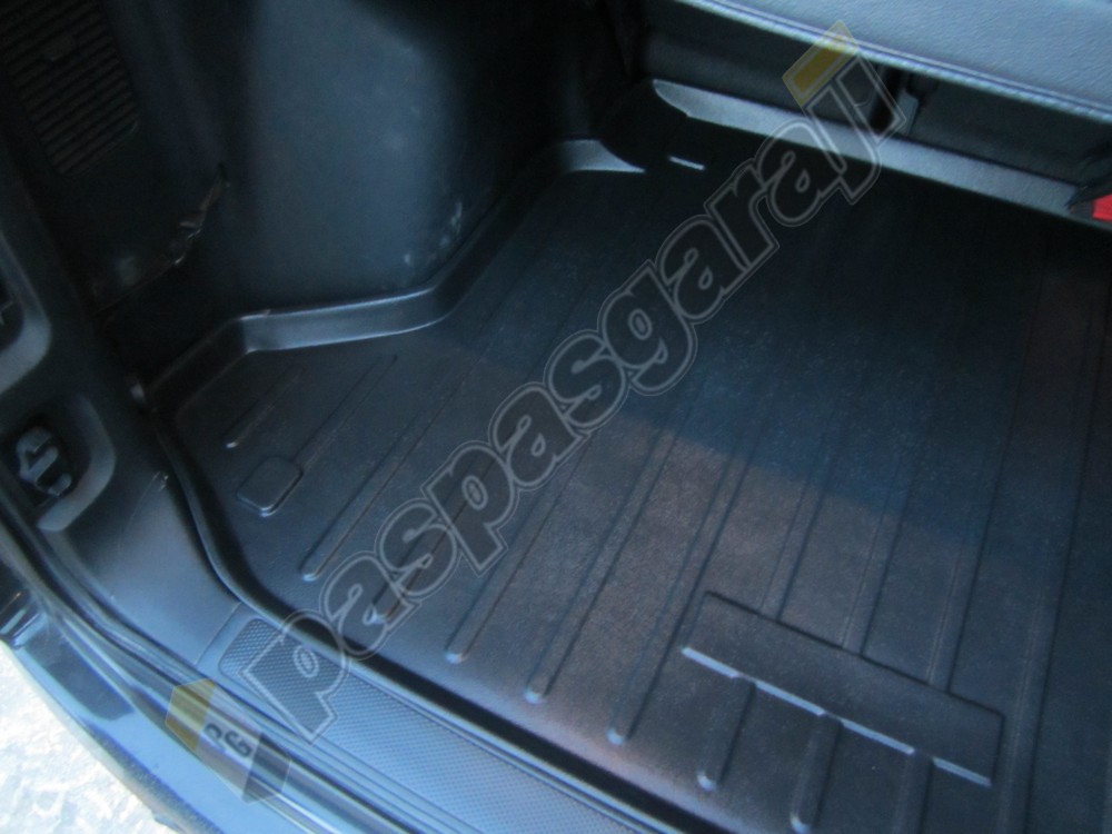 Kaiser Honda Cr-v Bagaj Havuzu, 2002-2006 Arası Kaiser Honda Cr-v Bagaj Havuzu, 2002-2006 Arası