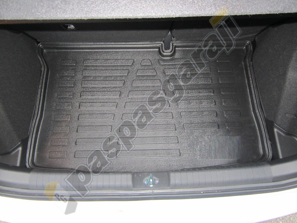 Kaiser Hyundai İ20 Bagaj Havuzu, 2014-2020 Arası Kaiser Hyundai İ20 Bagaj Havuzu, 2014-2020 Arası