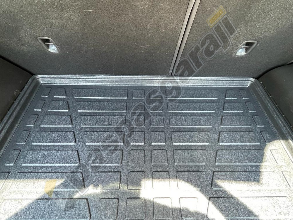 Kaiser Hyundai Kona Bagaj Havuzu, 2017-2022 Arası Kaiser Hyundai Kona Bagaj Havuzu, 2017-2022 Arası