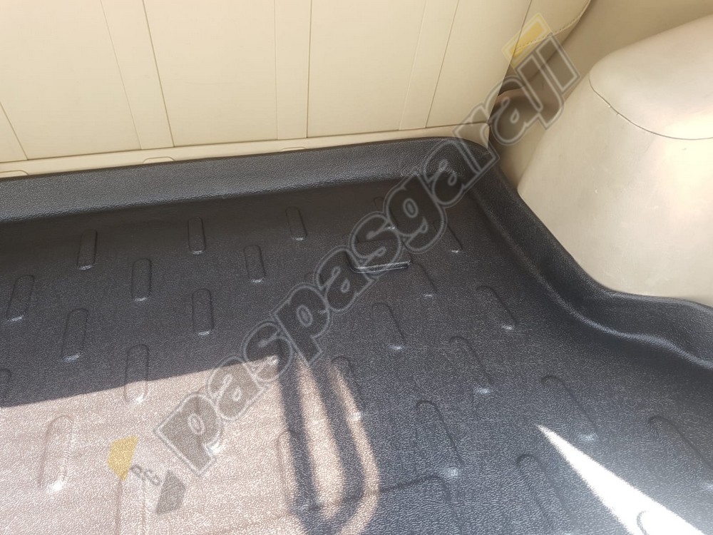 Kaiser Hyundai Tucson Bagaj Havuzu, 2004-2009 Arası Kaiser Hyundai Tucson Bagaj Havuzu, 2004-2009 Arası