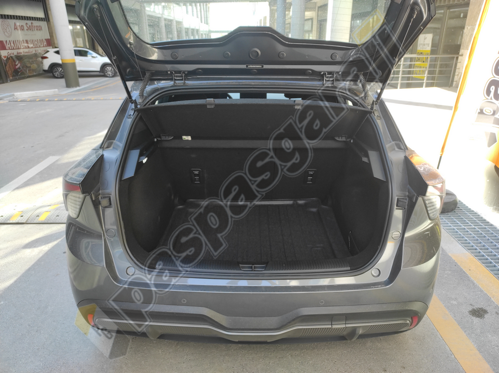 Kaiser MG 4 Bagaj Havuzu, 2023- Ve Sonrası Kaiser MG 4 Bagaj Havuzu, 2023- Ve Sonrası