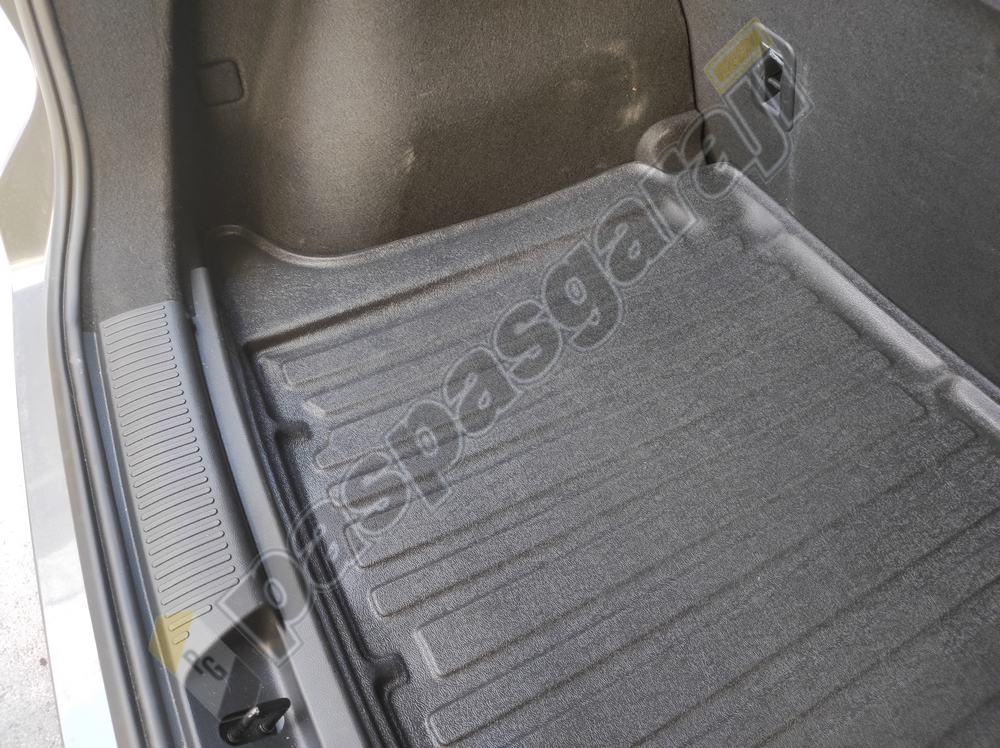 Kaiser MG 4 Bagaj Havuzu, 2023- Ve Sonrası Kaiser MG 4 Bagaj Havuzu, 2023- Ve Sonrası