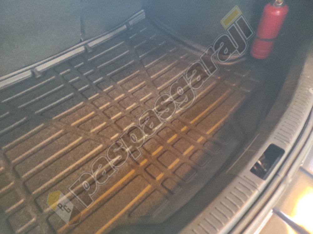 Kaiser Mazda 3 Sedan Bagaj Havuzu, 2003-2009 Arası Kaiser Mazda 3 Sedan Bagaj Havuzu, 2003-2009 Arası