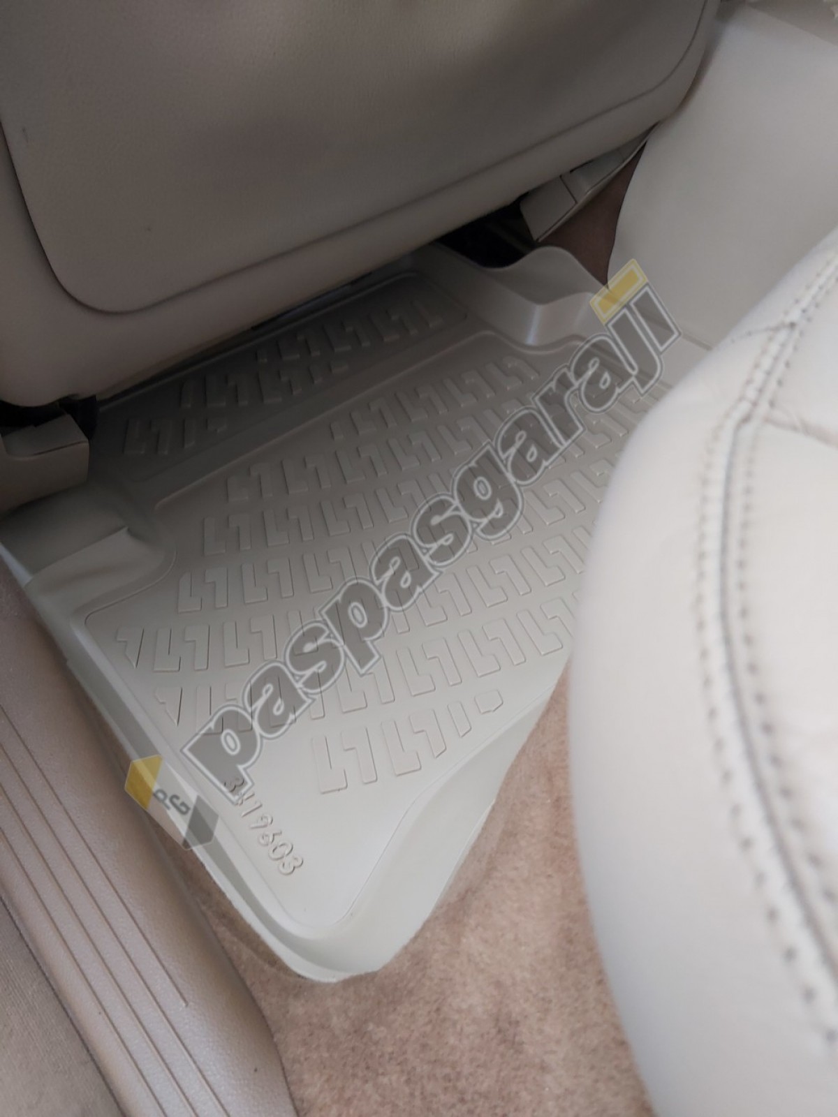 Kaiser Mercedes E Serisi W211 Bej 3D Havuzlu Paspas, 2002-2009 Arası