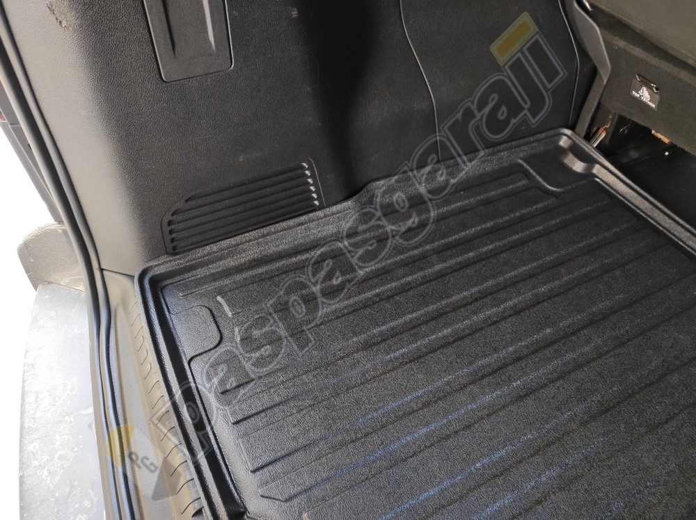 Kaiser Opel Zafira Life 8+1 Bagaj Havuzu, 2019- Ve Sonrası Kaiser Opel Zafira Life 8+1 Bagaj Havuzu, 2019- Ve Sonrası