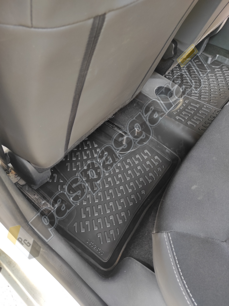 Kaiser Renault Clio 4 Havuzlu 3D Paspas, 2012-2019