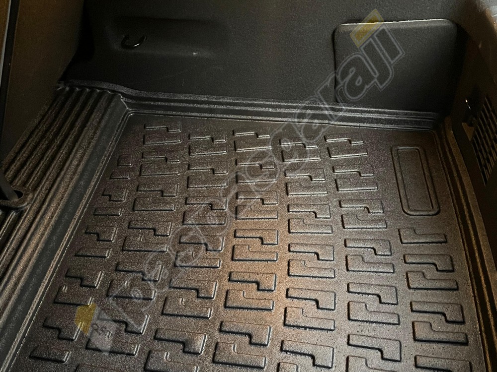 Kaiser Renault Megane E-TECH Bagaj Havuzu, 2022-