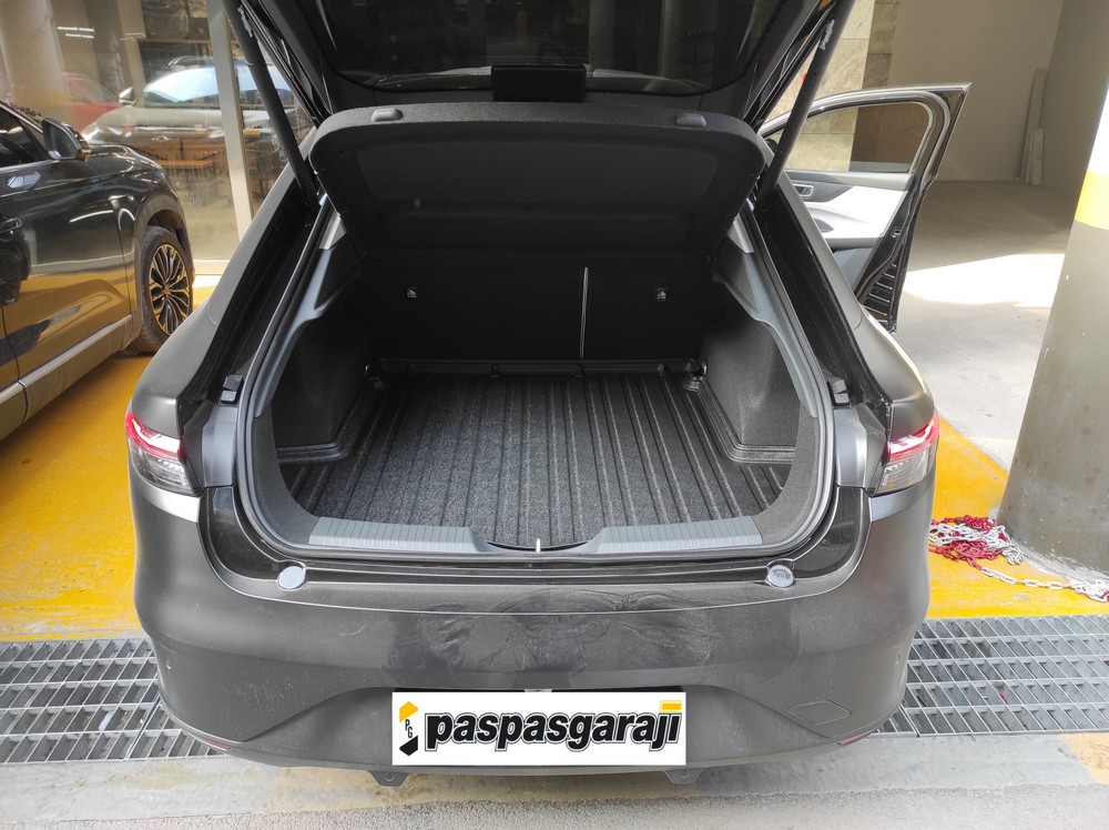 Kaiser Togg T10F Sedan Bagaj Havuzu, 2025- Kaiser Togg T10F Sedan Bagaj Havuzu, 2025-