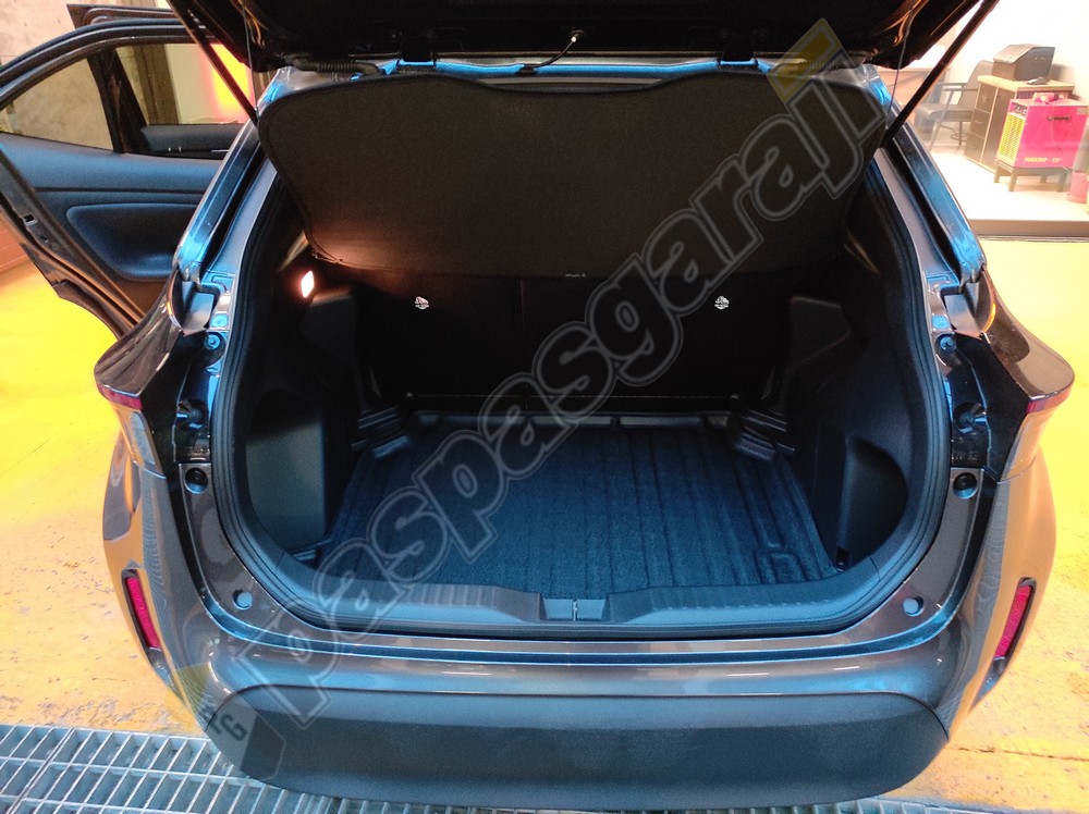 Kaiser Toyota Yaris Cross ÜST Kademe Bagaj Havuzu, 2022- Kaiser Toyota Yaris Cross ÜST Kademe Bagaj Havuzu, 2022-