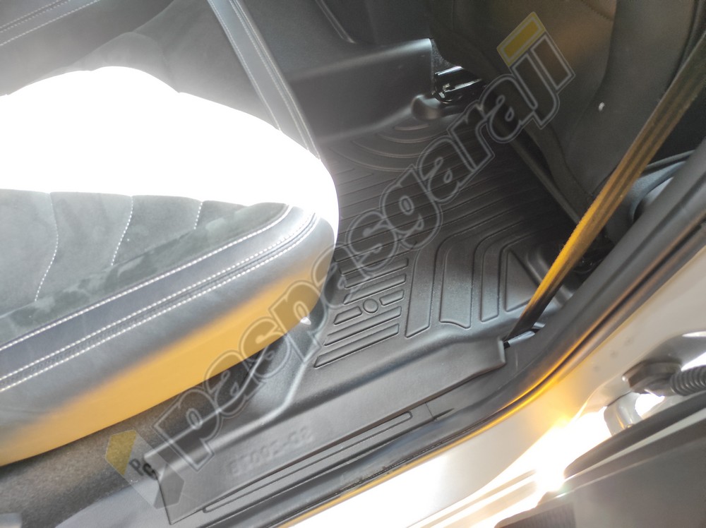 Kaiser Volkswagen Amarok İthal Havuzlu Paspas, 2023-