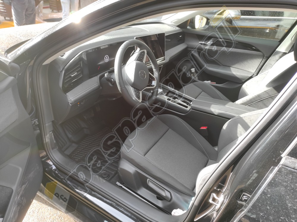 Kaiser Volkswagen Passat B9 STW 3D Havuzlu Maxi Paspas, 2023-
