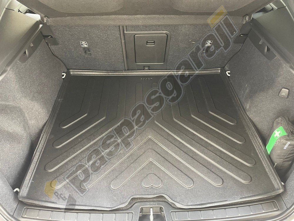 Kaiser Volvo XC40 Bagaj Havuzu, 2018- Ve Sonrası Kaiser Volvo XC40 Bagaj Havuzu, 2018- Ve Sonrası