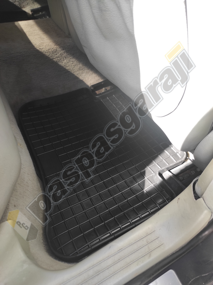 Seintex Mercedes C-Class W203 4D Havuzlu Paspas 2000-2007 Arası