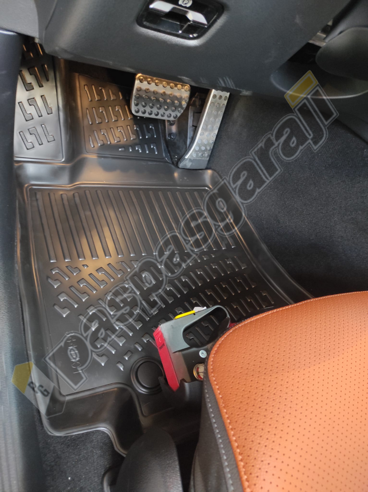 Mercedes C Serisi Sedan W206 3D Havuzlu Paspas 2022 ve Üzeri