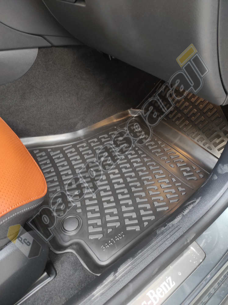 Mercedes C Serisi Sedan W206 3D Havuzlu Paspas 2022 ve Üzeri
