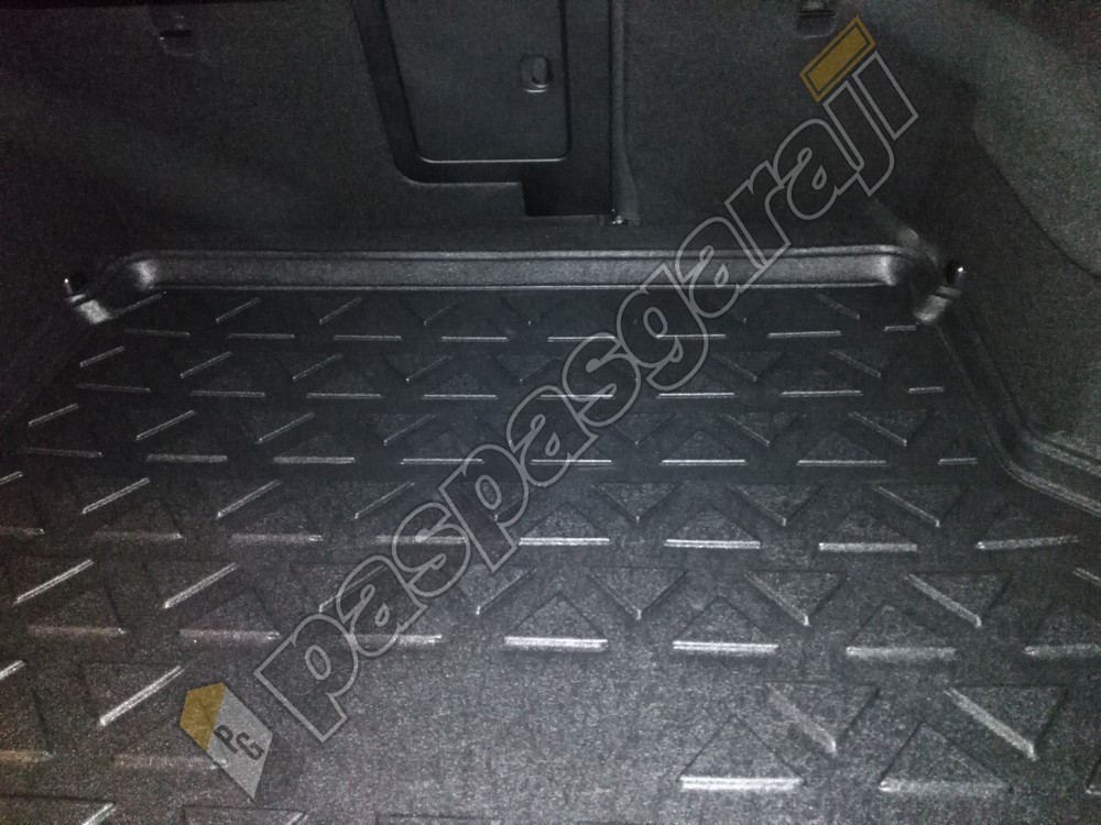 Mercedes CLA Serisi W117 Bagaj Havuzu 2013-2018 Arası
