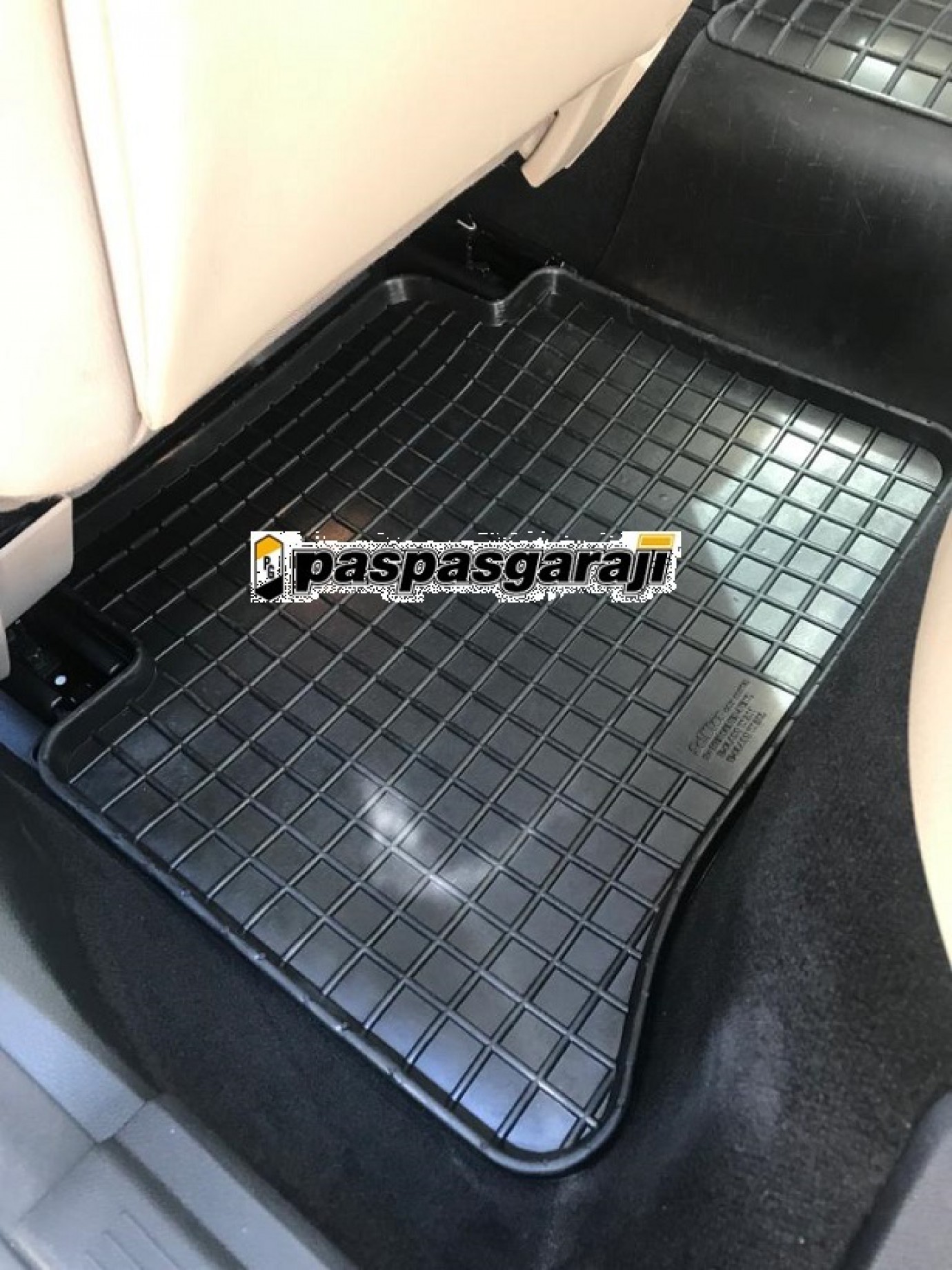 Mercedes E-Class W212 2009-2016 Seintex 4D Havuzlu Paspas