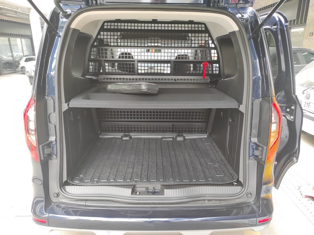 Paspasgaraji Renault Kangoo Bagaj Demirli Bagaj Havuzu, 2024- Paspasgaraji Renault Kangoo Bagaj Demirli Bagaj Havuzu, 2024-