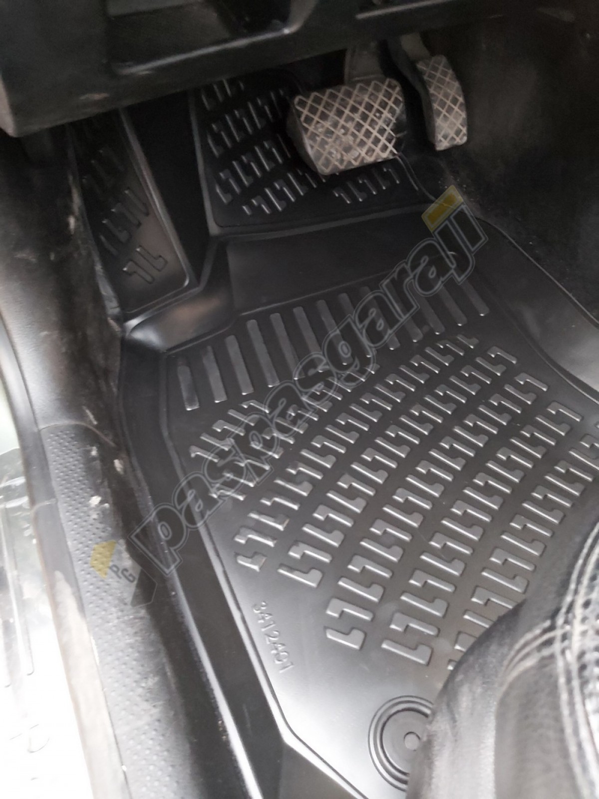 Paspasgaraji Volkswagen Passat B5 B5.5 Havuzlu 3D Paspas, 1996-2005