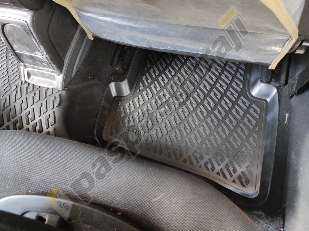 Paspasgaraji Volkswagen Polo 6R Havuzlu 3D Paspas, 2009-2017