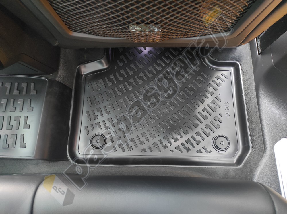 Paspasgaraji Volkswagen Touareg Havuzlu 3D Paspas, 2018-
