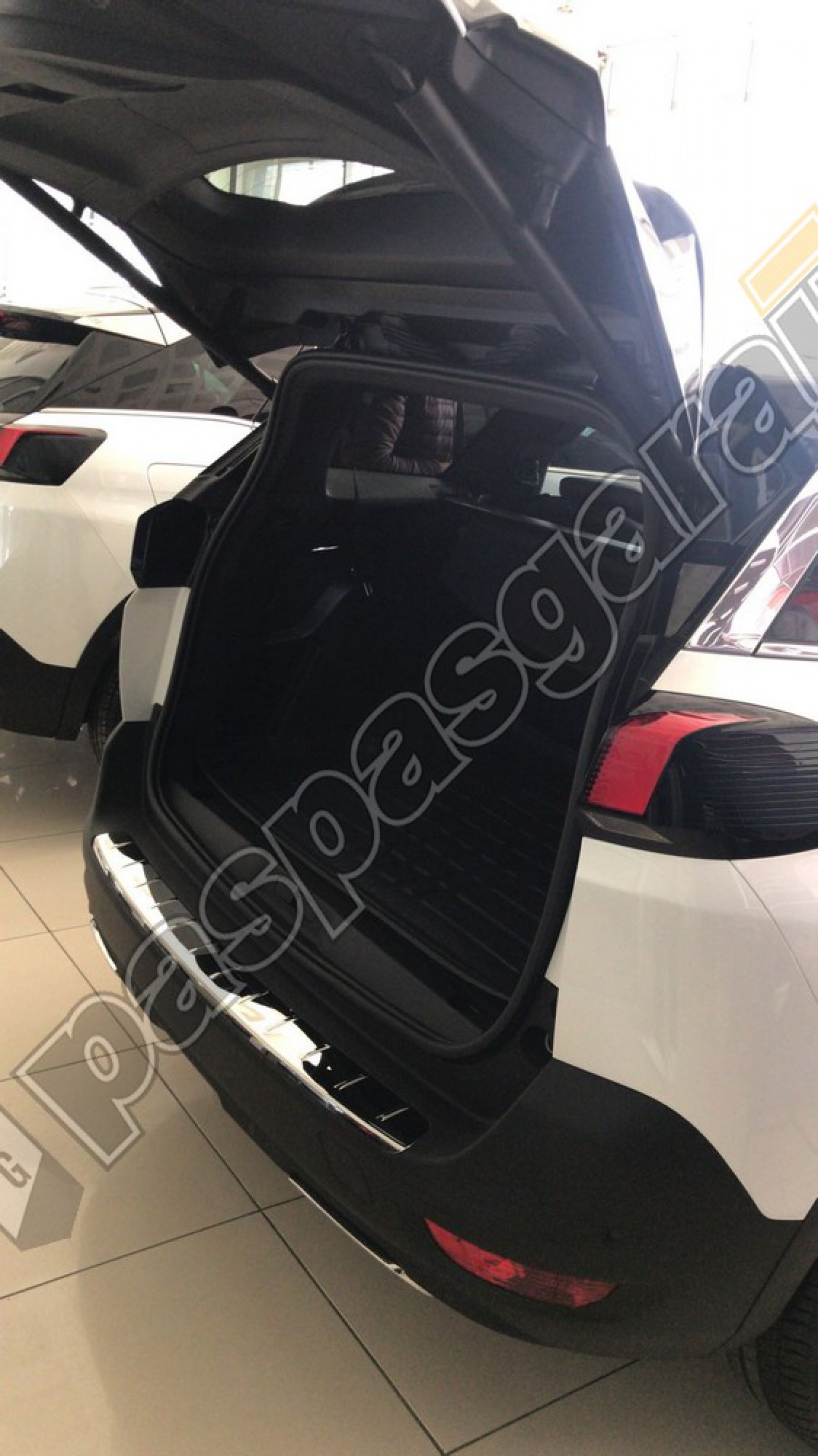 Peugeot 5008 Crossover Bagaj Havuzu 2016-2024 Arası