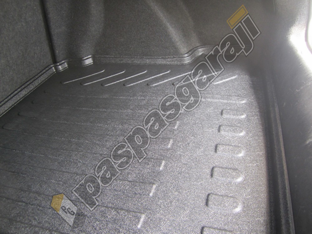 Renault Megane 2 Sedan Bagaj Havuzu 2004-2009 Arası