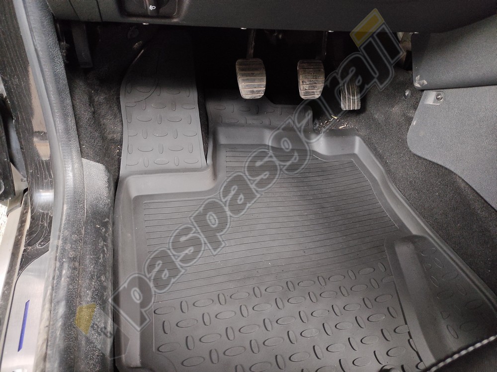 Seintex Dacia Duster 4D Kauçuk Havuzlu Paspas, 2009-2018 Arası Seintex Dacia Duster 4D Kauçuk Havuzlu Paspas, 2009-2018 Arası