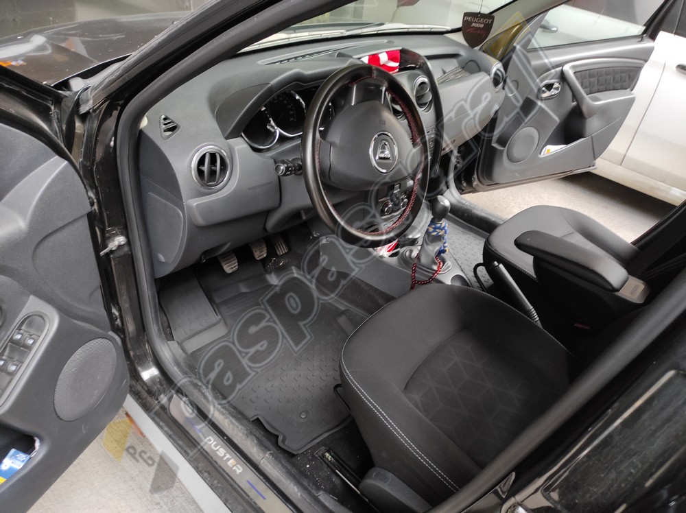 Seintex Dacia Duster 4D Kauçuk Havuzlu Paspas, 2009-2018 Arası