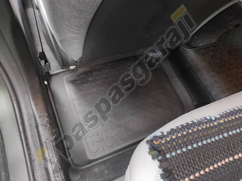 Seintex Hyundai Elantra 4D Havuzlu Paspas, 2020- Sonrası