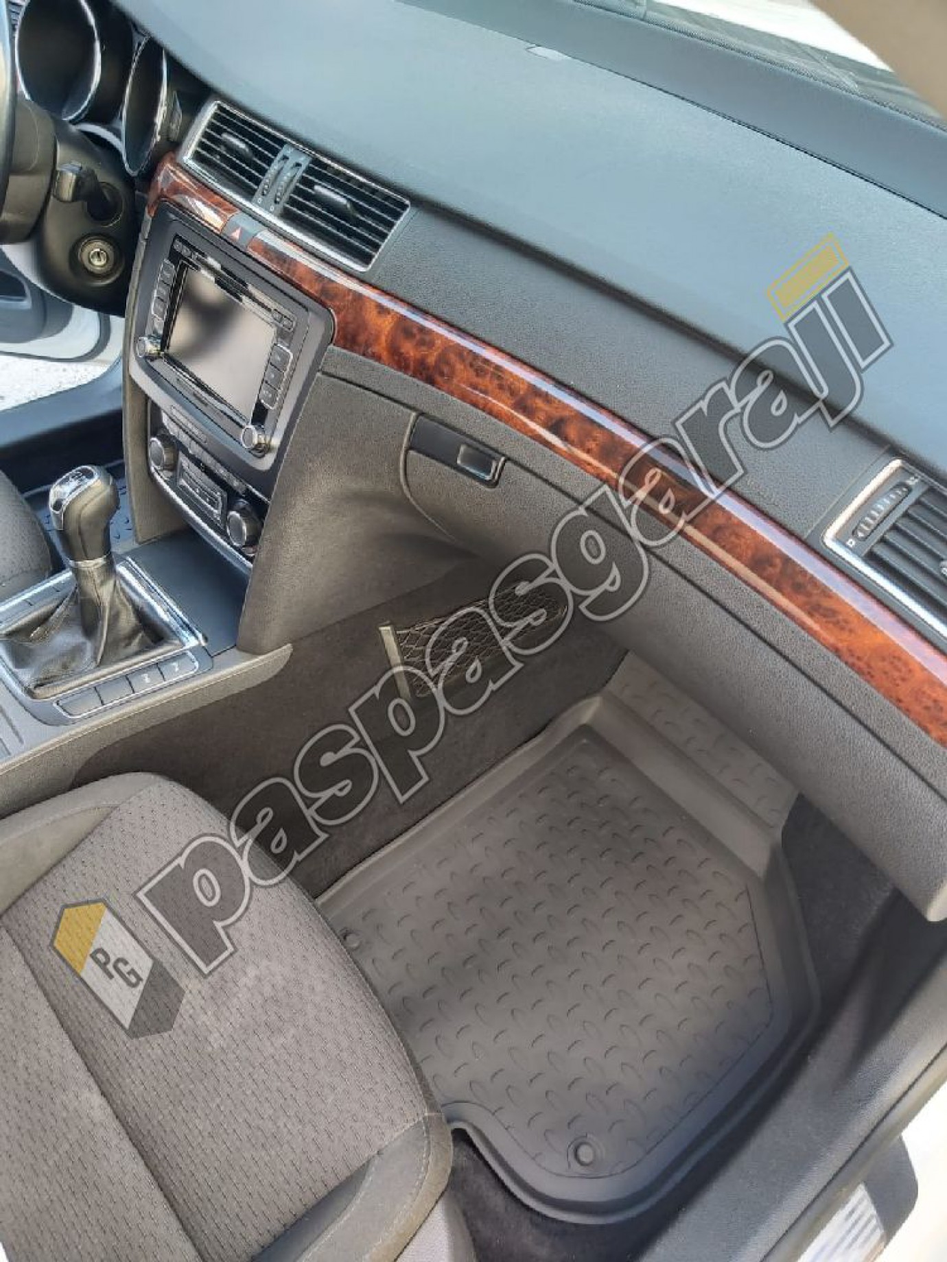 Skoda Superb 2 2008-2015 Seintex 4D Havuzlu Paspas