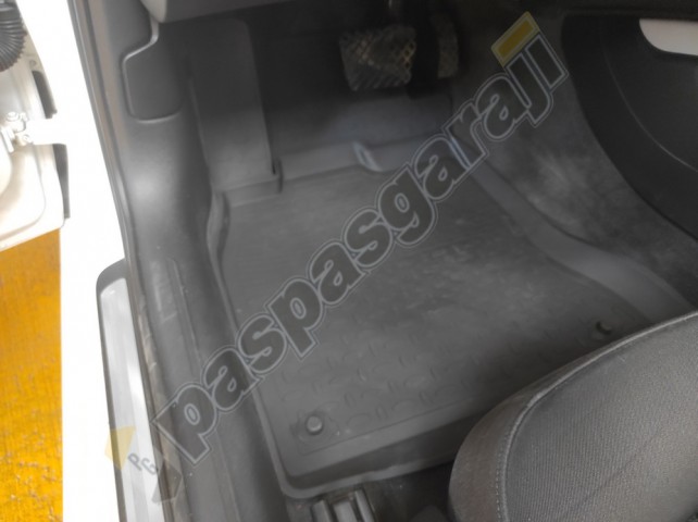 Audi A4 B8 Kasa (2007-2015) Seintex 4D Havuzlu Paspas