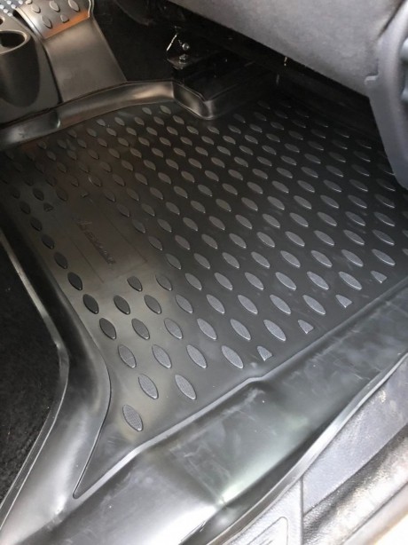 Kaiser VOLKSWAGEN Amarok 3D Havuzlu Paspas Siyah