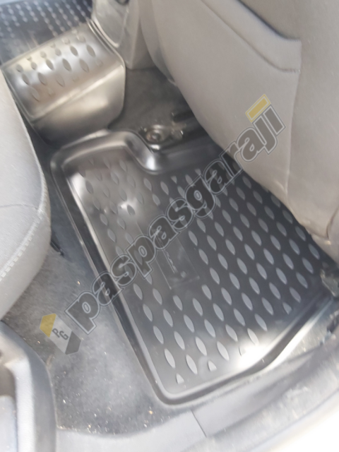 Kaiser FORD Focus 3 3D Havuzlu Paspas 2011-2014 Arası