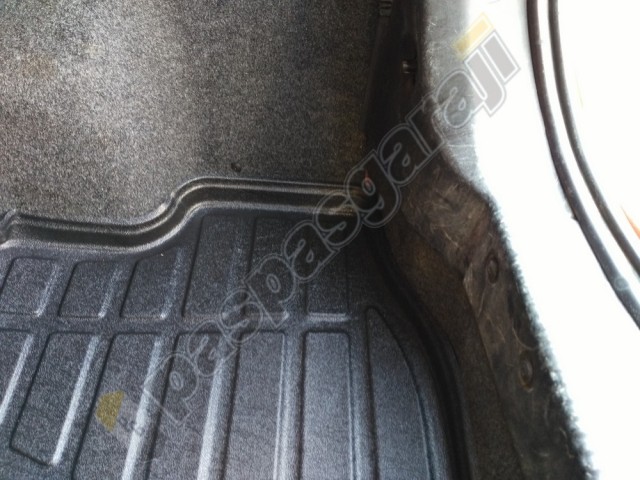 Kaiser Ford Focus 1 Sedan Bagaj Havuzu, 1998-2004 Arası