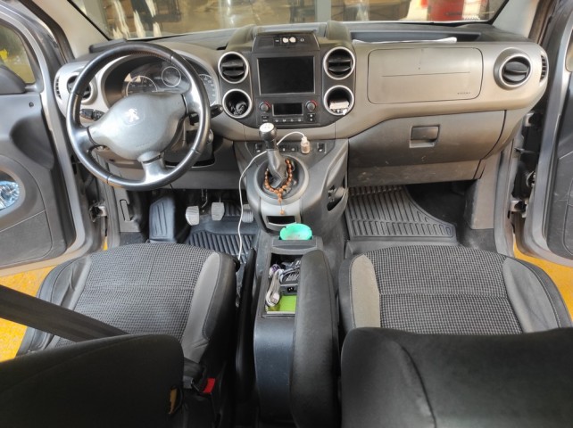 Kaiser Peugeot Partner Maxi 3D Havuzlu Paspas, 2008-2018